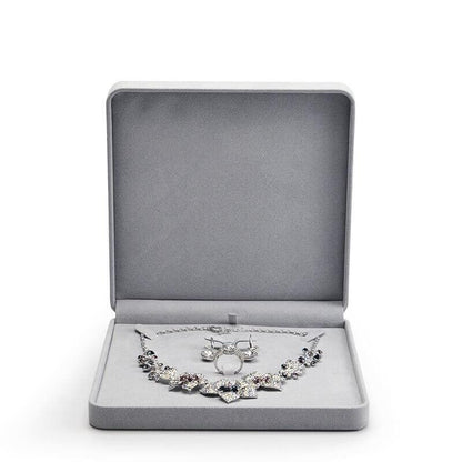 Écrin Bijoux Velours – Toucher de luxe