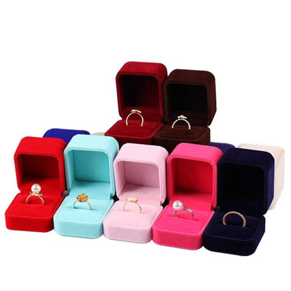 Écrin Bague Petit – Délicatesse assurée