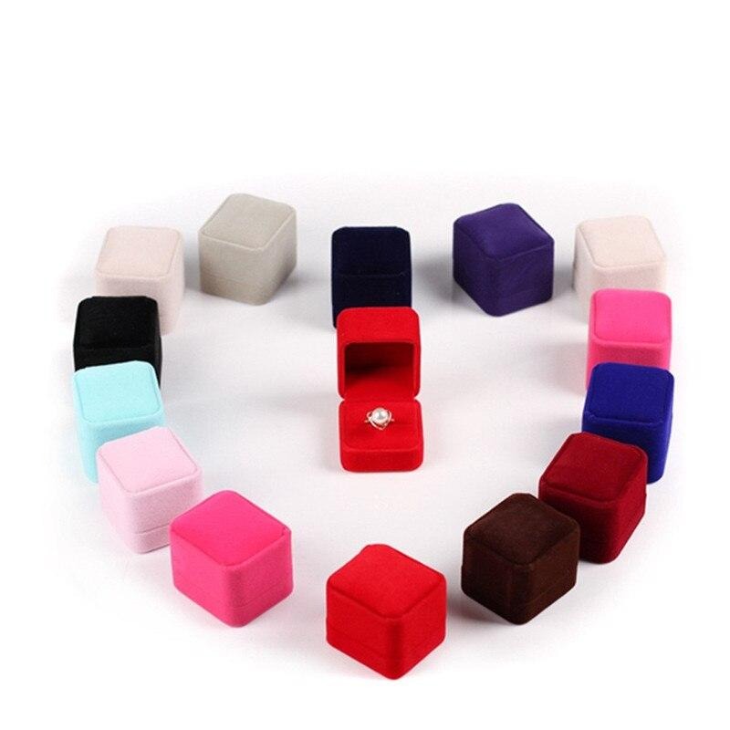 Écrin Bague Petit – Délicatesse assurée