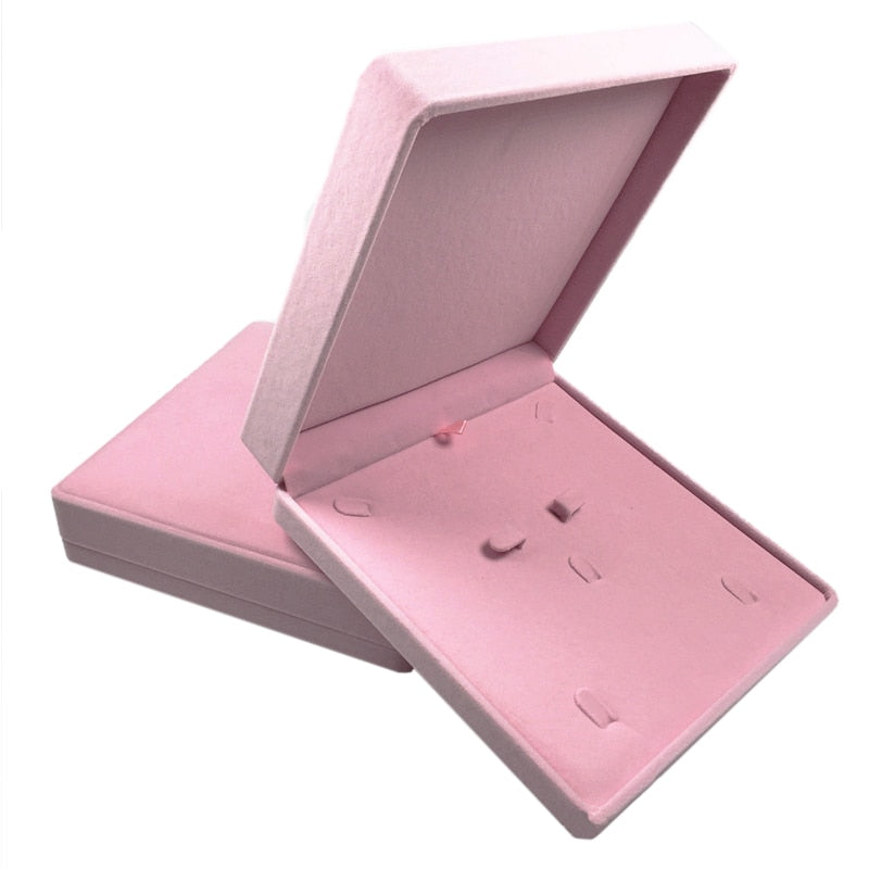 Écrin Bijoux Grand – Générosité des formes