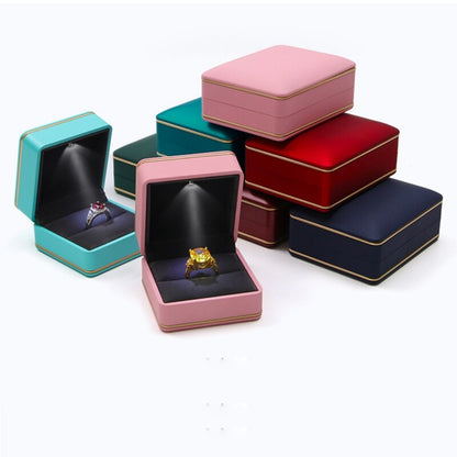 Écrin Bijoux Lumière – Brillance subtile