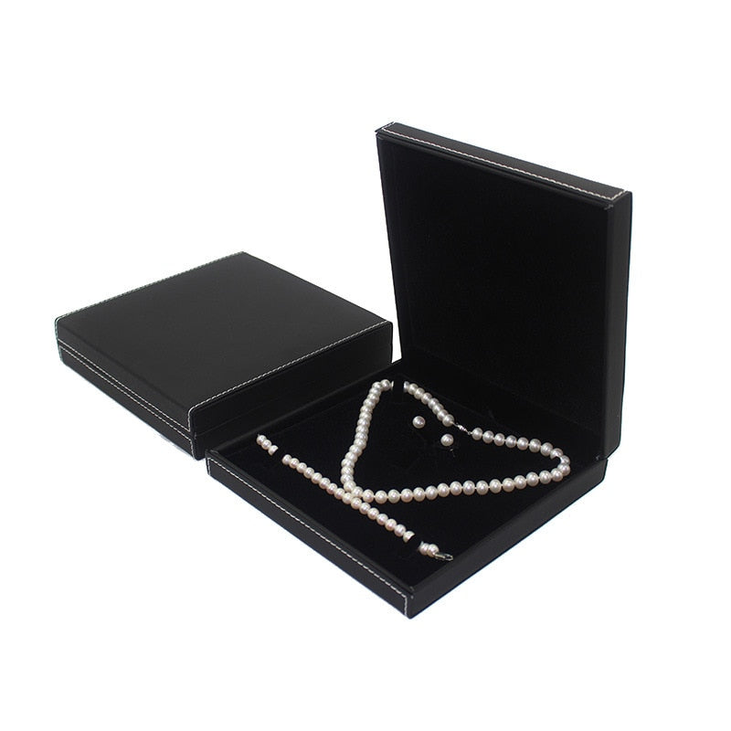 Écrin Bijoux Grand – Générosité des formes