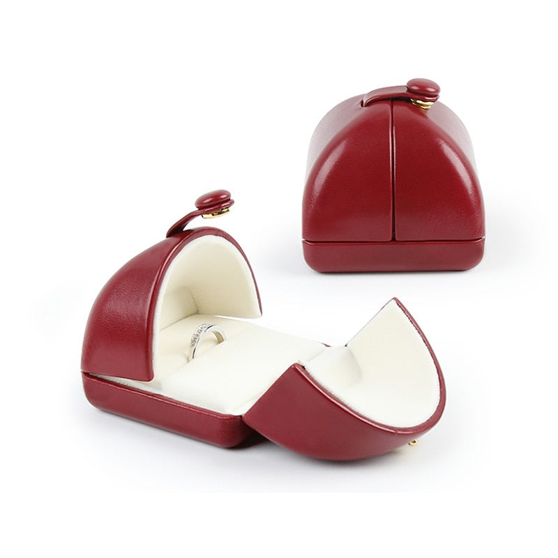 Écrin Bijoux Rouge – Passion éclatante