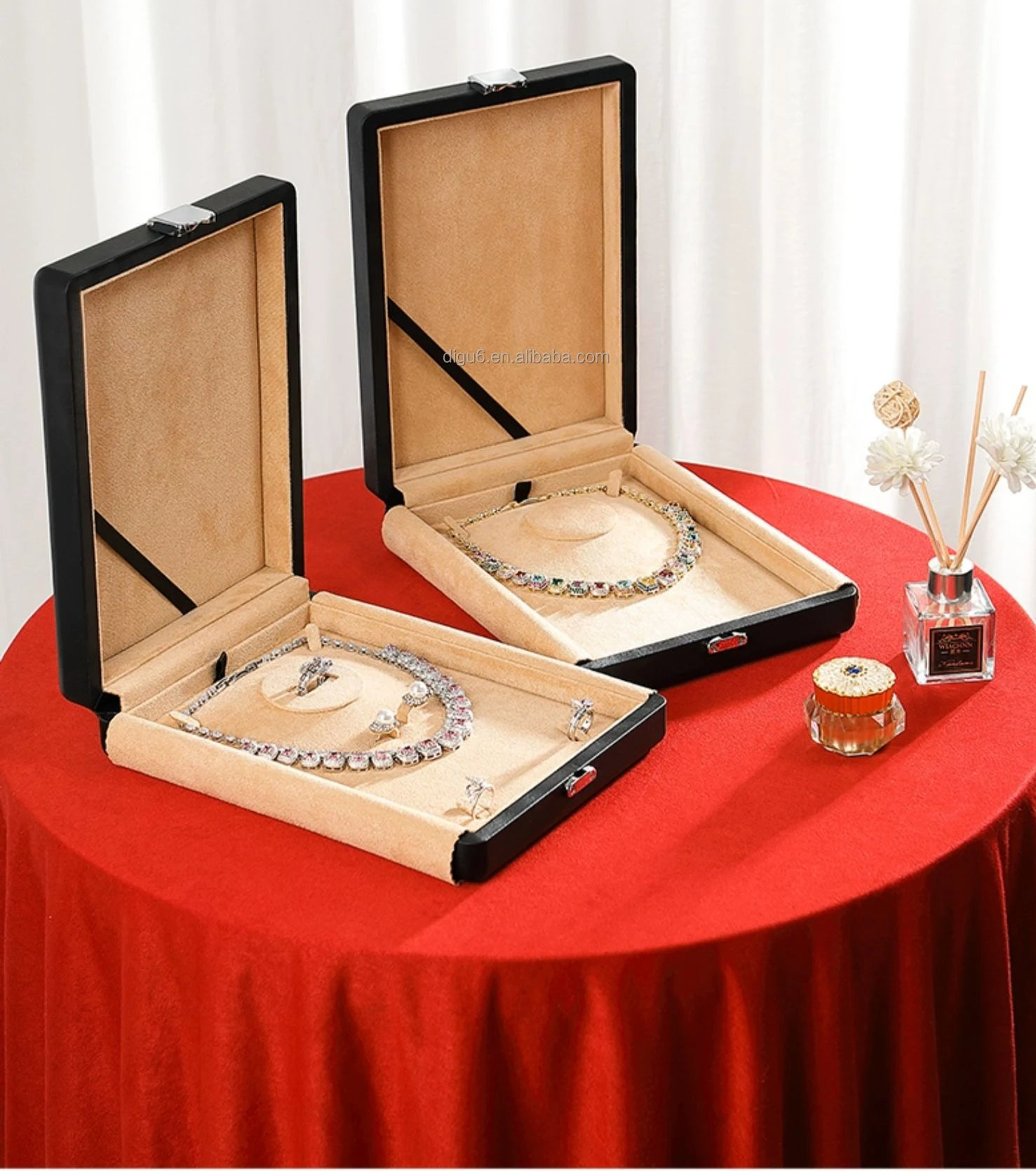 High-end Fashion Jewelry Packaging Box Jewelry Gift Box Jewelry Set Box Wooden High Quality Custom Logo Luxury Black Wood