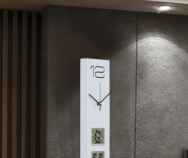 Horloge Murale Design Bois avec Date, Température et Humidité