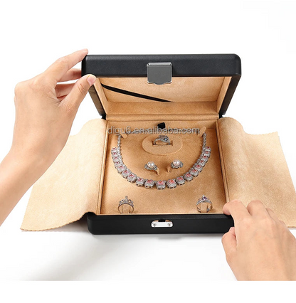 High-end Fashion Jewelry Packaging Box Jewelry Gift Box Jewelry Set Box Wooden High Quality Custom Logo Luxury Black Wood