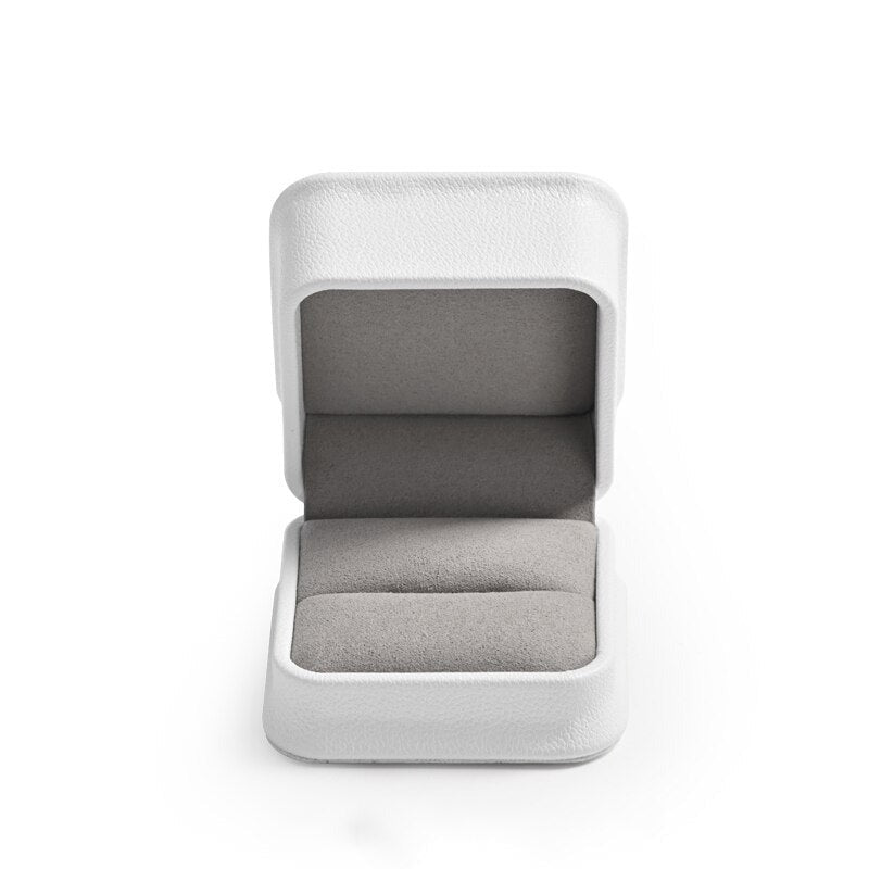 Écrin Bague Classe – Sobriété et distinction