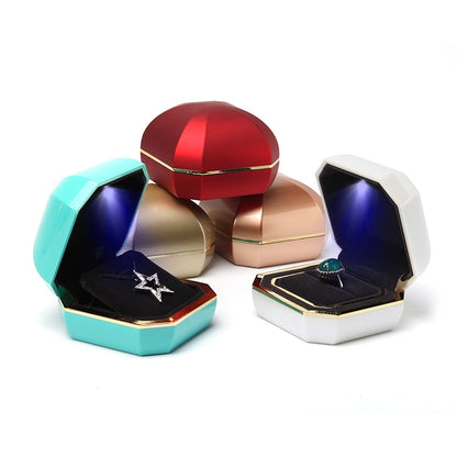 Écrin Bijoux LED – La lumière et l’élégance