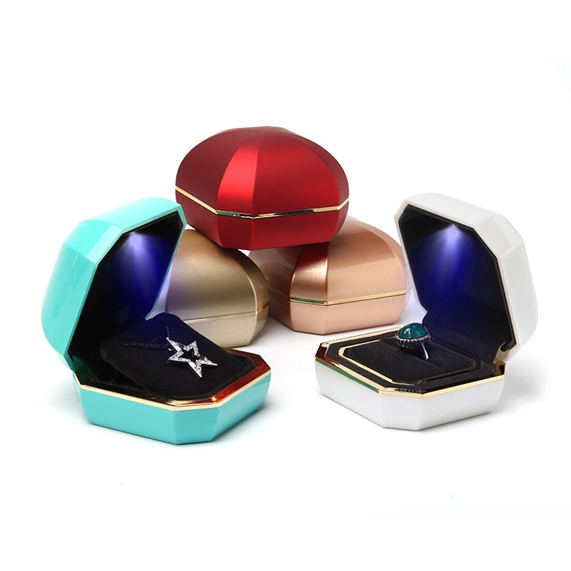 Écrin Bijoux LED – La lumière et l’élégance