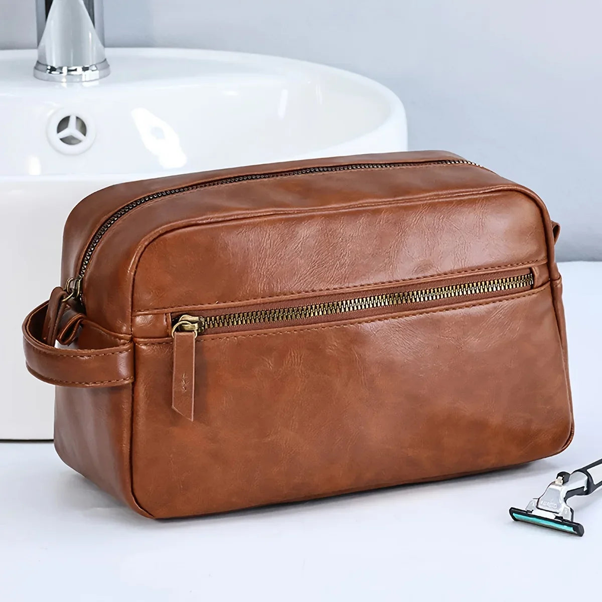 Trousse de Toilette pour Homme en Cuir, Format Compact et Pratique